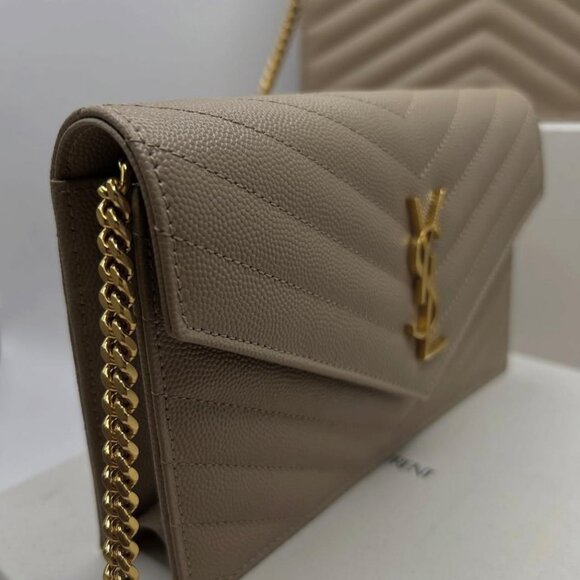 SAINT LAURENT - Picture 2 of 5
